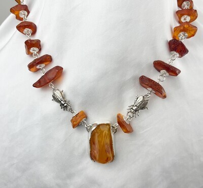 Smooth Amber Nugget Strung Necklace with Central Pendant 18