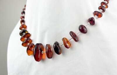 Smooth Amber Nugget Strung Necklace 18