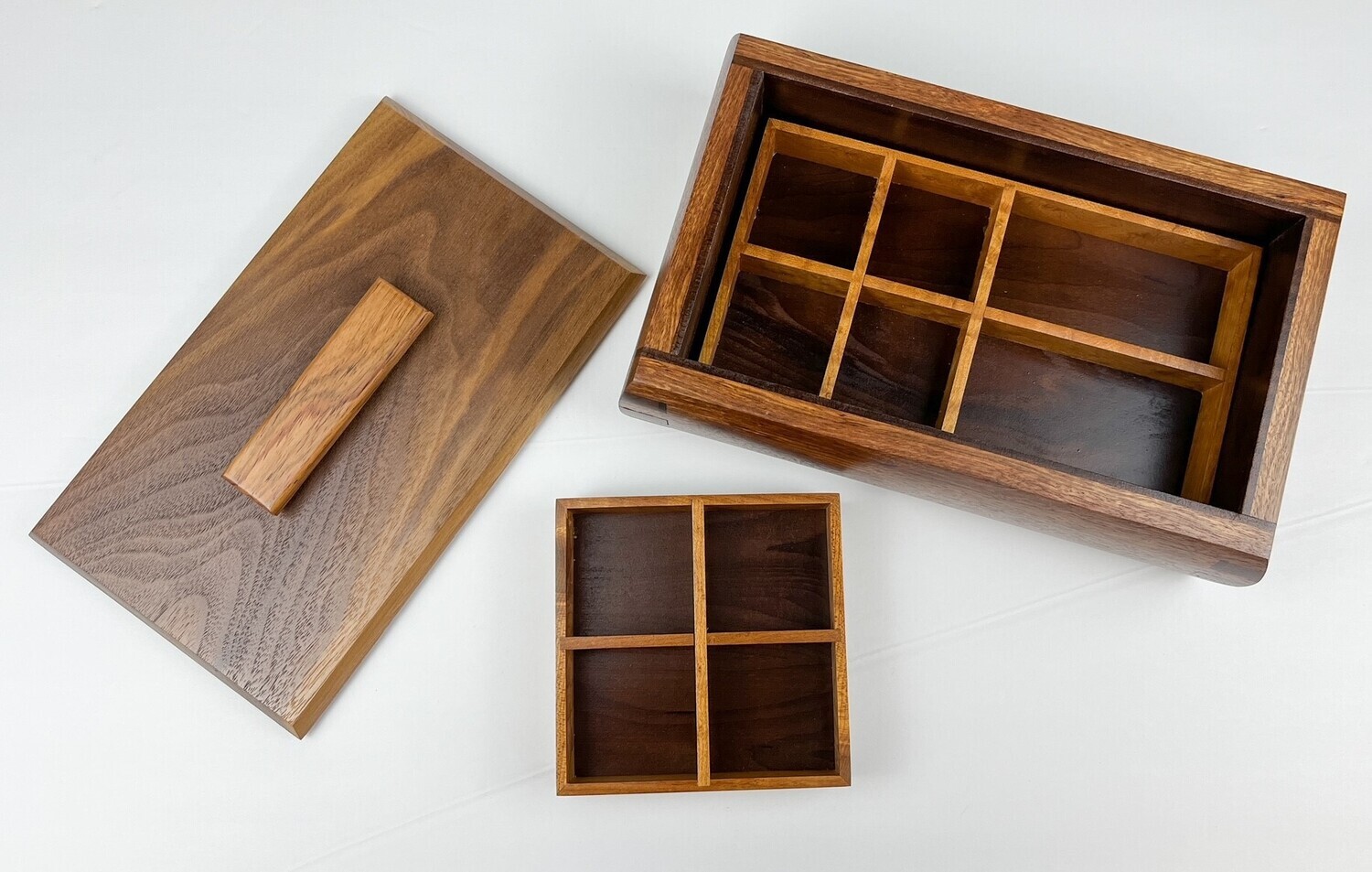 Jewellery/Keepsake Wooden Boxes with Trays, Option: A- Caribbean Rosewood, Mesquite Liner/ Black Walnut Lid with Rosewood Handle 10x6.5x3"