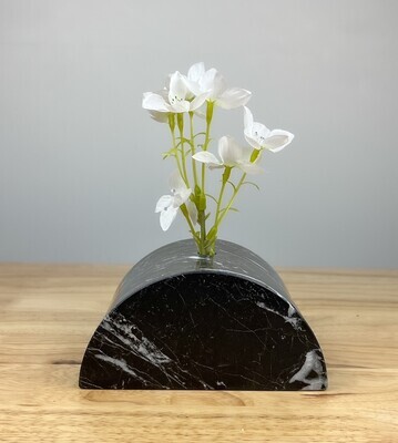 Minimalist Vase Portero Marble 5.5x4.5x3