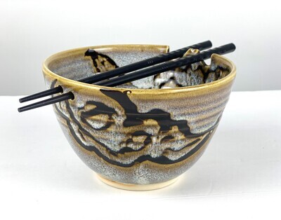 Mocha Ramen Pottery Bowls with Chopsticks