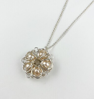 Pearlized Bead Pendant with Adjustable Chain 16-20