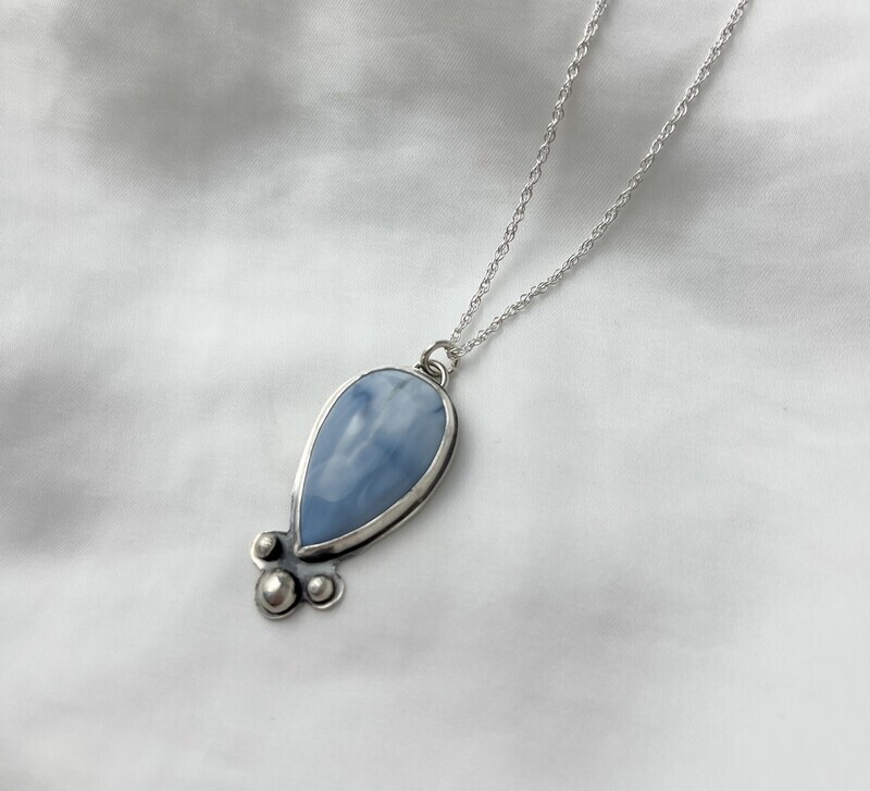 Opal Owyhee Blue with 3 beads Pendant 18" SS