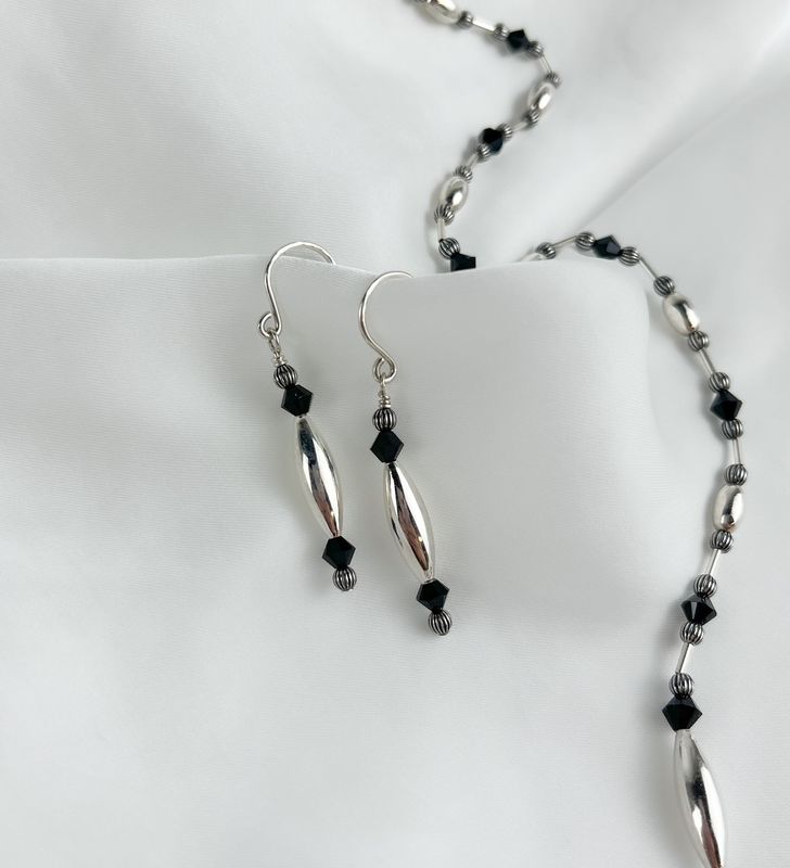 Domed Silver and Black Onyx Crystal