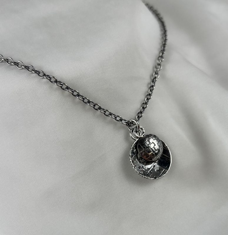Concave Convex Disc Pendant