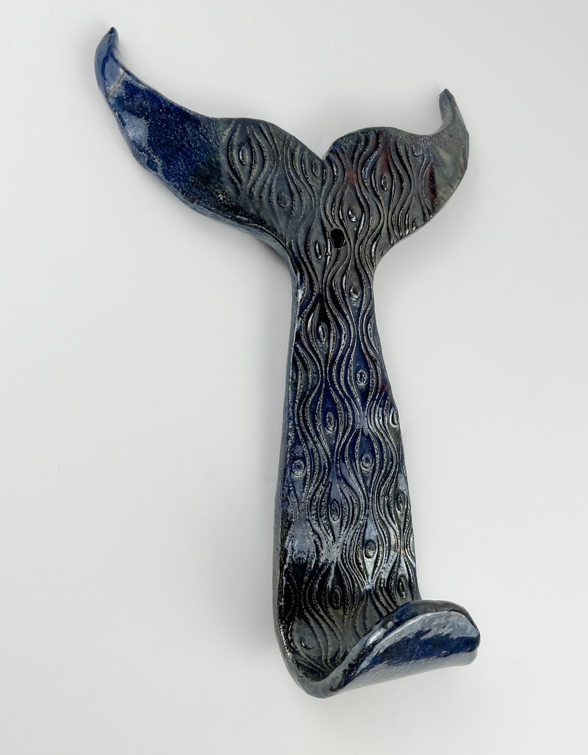 Whale Tail Hooks, Option: A