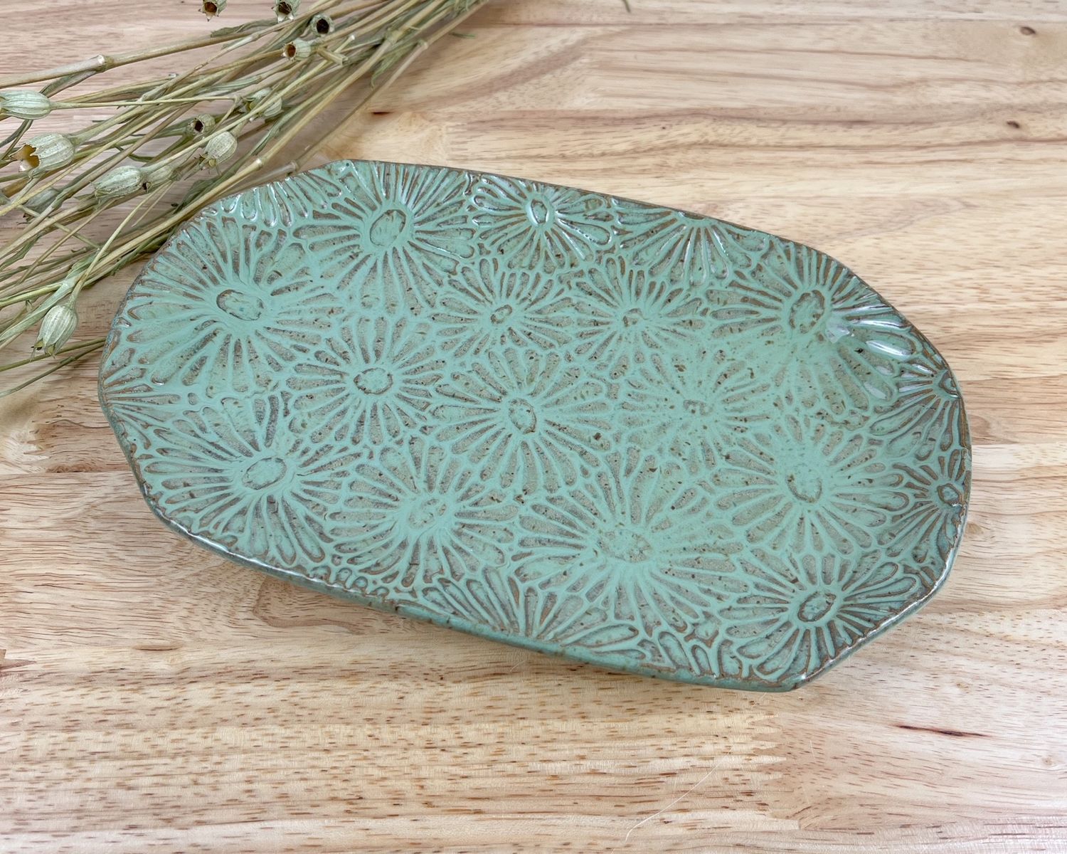 Green Daisy Tray Decorative Corners