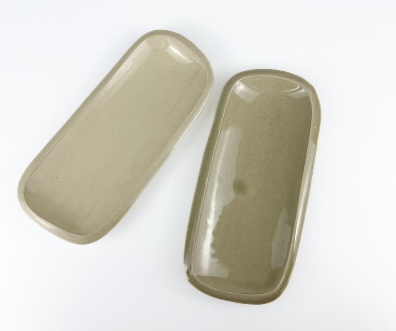 Elongated Pottery Platter Cream
