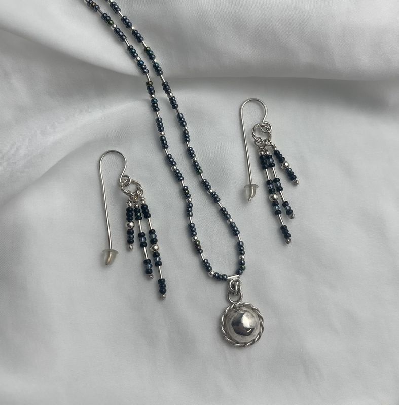 Set: Triple Bead Drop 18" Pendant & Silver Dome Earrings