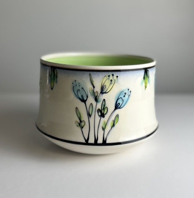 Display Floral Pottery Bowl