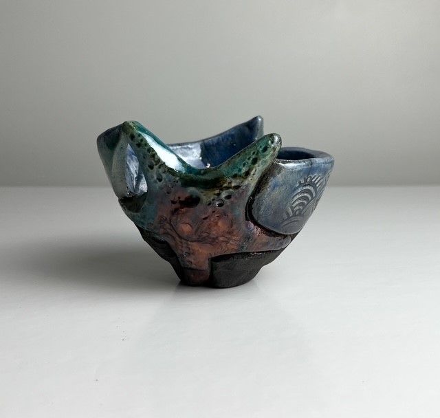 Small Starfish Raku Decorative Pottery Bowl