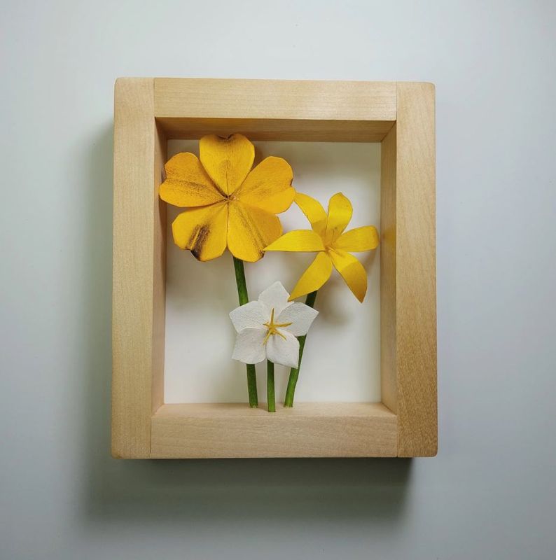 "Maritime Flowers" Floating Frame 7.5x6"
