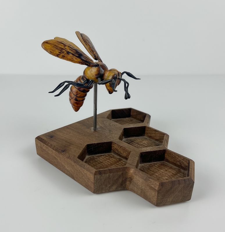 Walnut Wooden Bee Jewellery Tray 6x5x5"