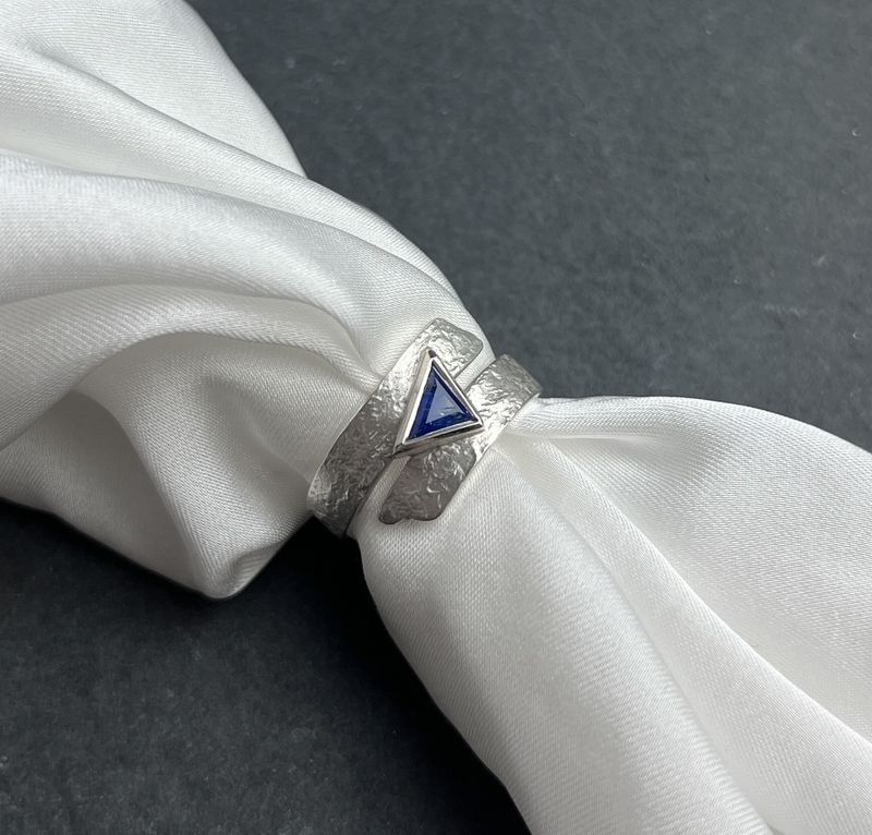 Spiral Ring with Blue Triangular Sapphire Sterling Silver, Size 6.75