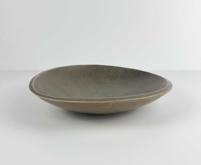Japonesque Pottery Platter 9" Round