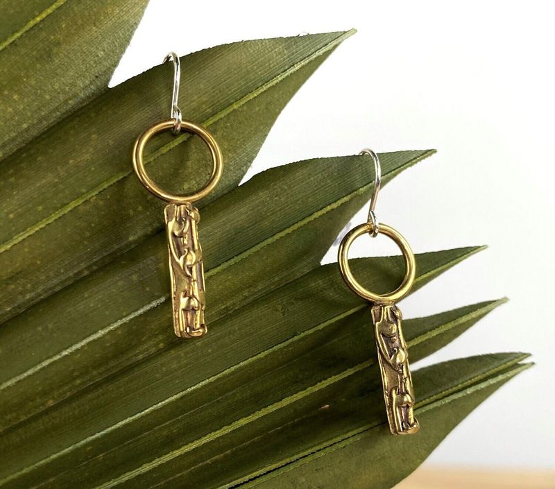 Pendant Capstan Yellow Bronze Collection