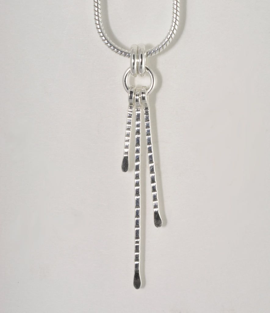 Rays Sterling Silver Collection, Option: Rays Short Pendant 18" Snake Chain