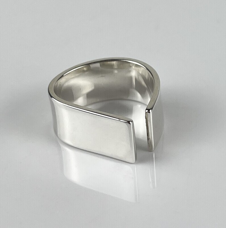 Patty Goodine Five Crows Silver Saint John New Brunswick Canada Handworks Canadian Jeweler Handmade Sterling Silver Ring