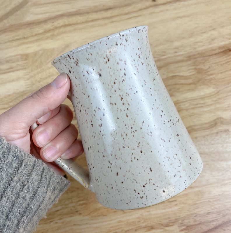 Tapered Pottery Mugs