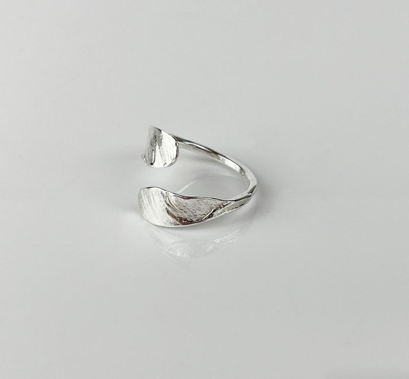 Samara Ring Sterling Silver