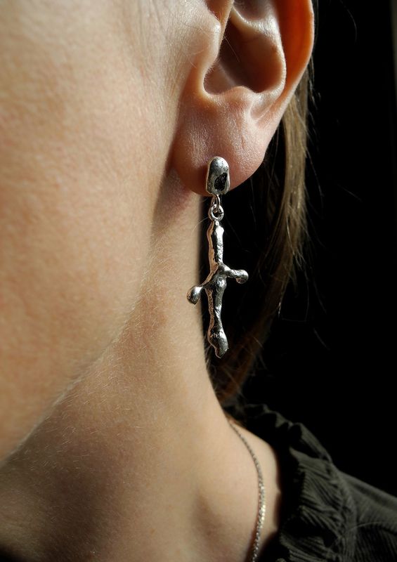 Garnet Relic Earrings