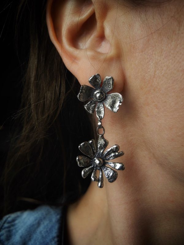 Thea Stud Earrings