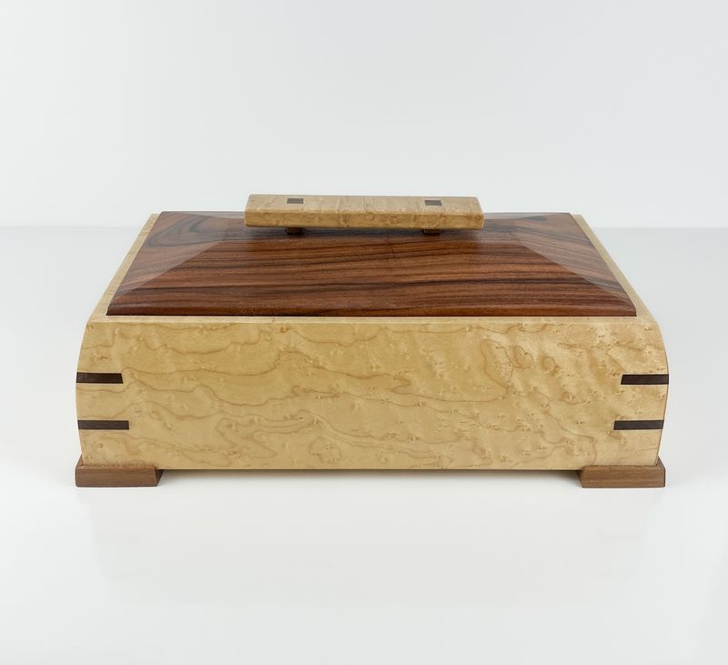 Keepsake Box: Birdseye Maple, Santos Rosewood Lid 10x6.75x4.25"