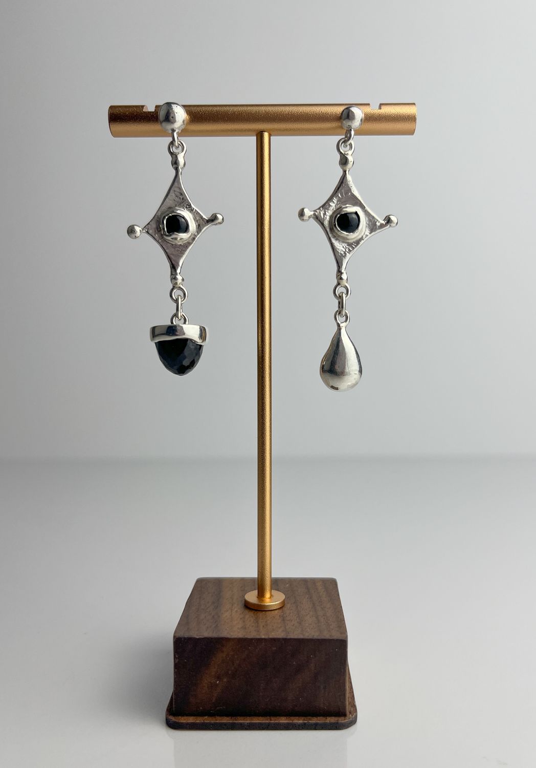 Jeneca Klausen, Sterling Silver, Mismatched Earrings, Saint John Jeweler, New Brunswick Fine Art, Onyx Gemstone 