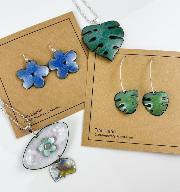Floral/Botanical Collection Powdered Glass/ Mixed Metal