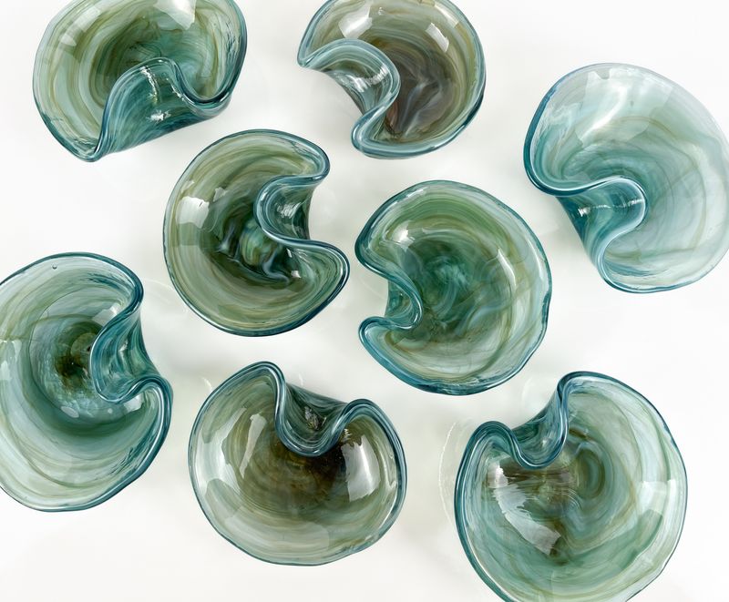 Fundy Muir Dish 4" Wid Glass Blown Dish