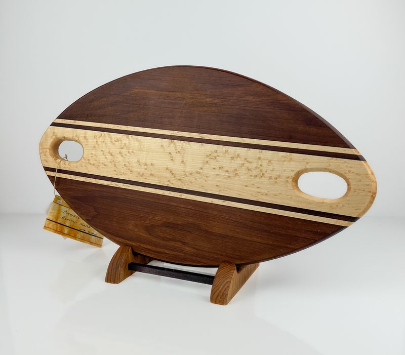 Oval Board with Stand: Birdseye Maple &amp; Roasted Maple