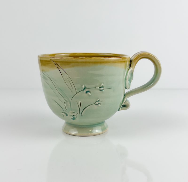 Pale Green/Honey Glaze Pottery Mug