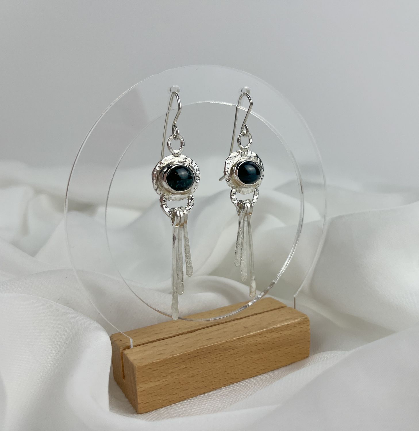Oval Bloodstone with Hammered Paddle Drop Earring