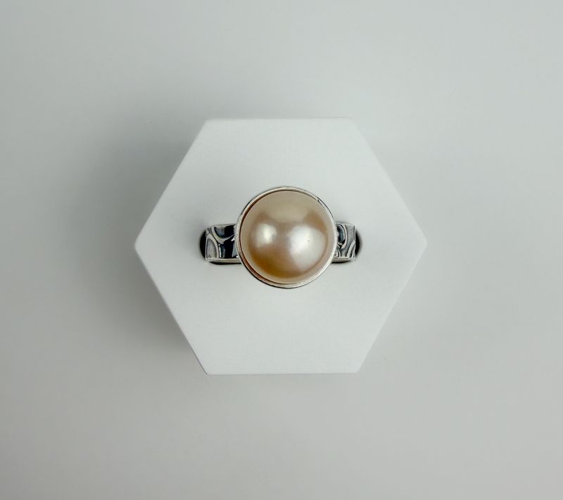 Freshwater Cream Pearl Ring SS Size 6