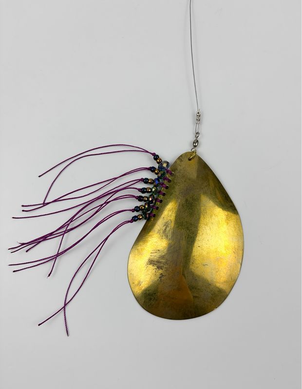 Mussel Shaped Spoon bail Allure Metal 4" Hanging Sculpture