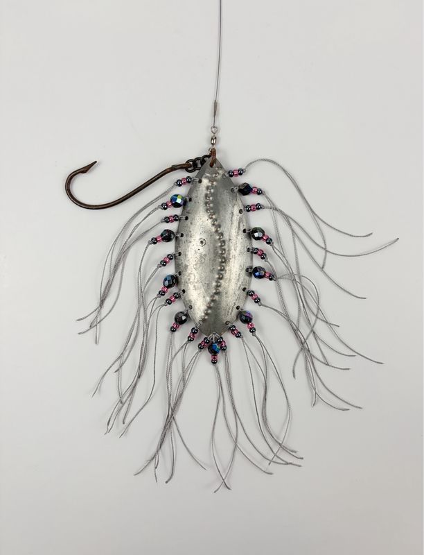 Pointed Shaped Spoon bail Allure Metal 4" Hanging Sculpture