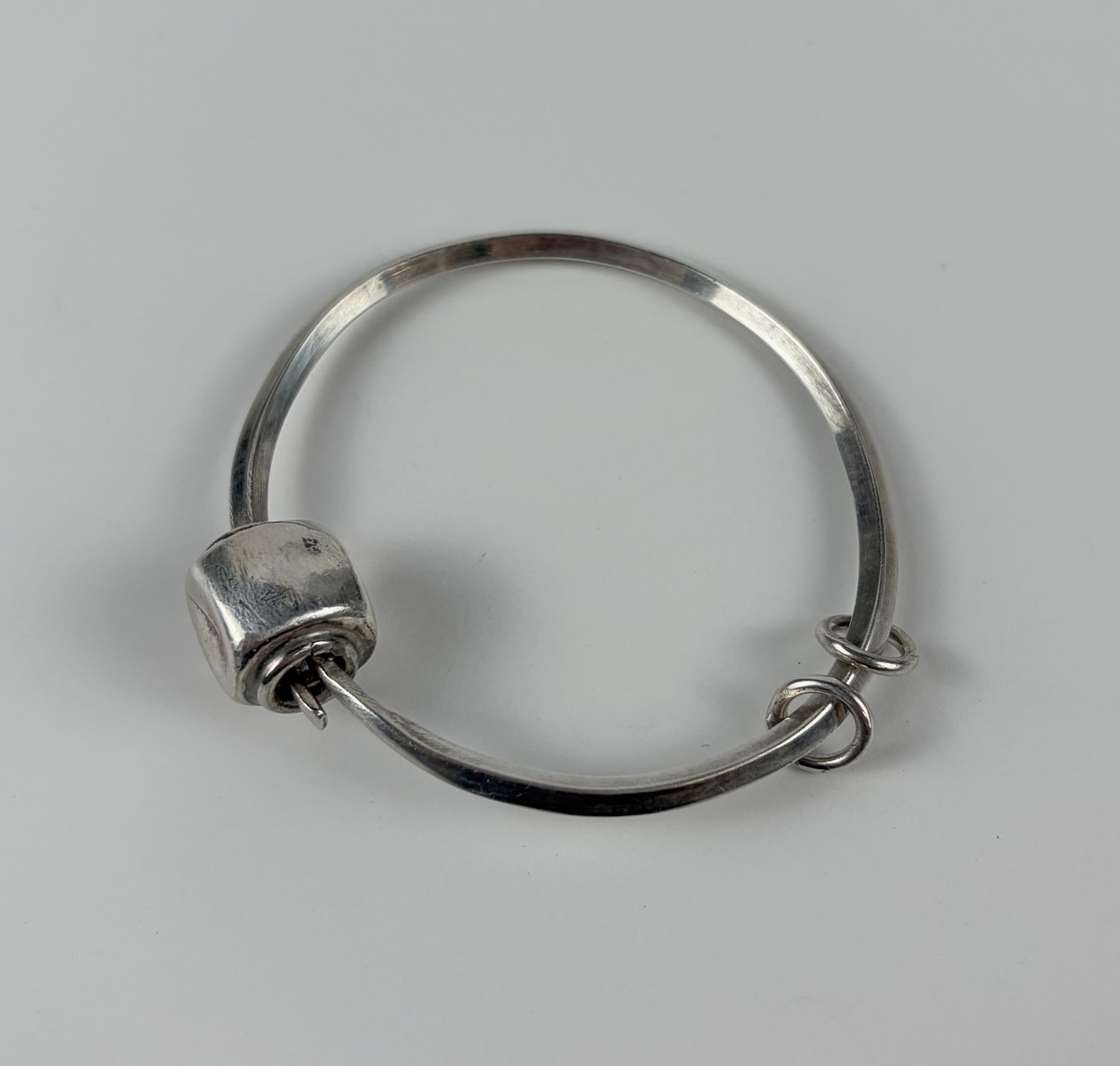 X- Small Art Deco Cuff 2.5" Sterling Silver