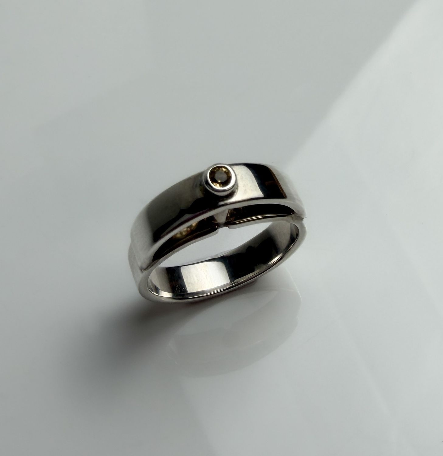 Art Deco Sterling Silber Ring with Gemstone