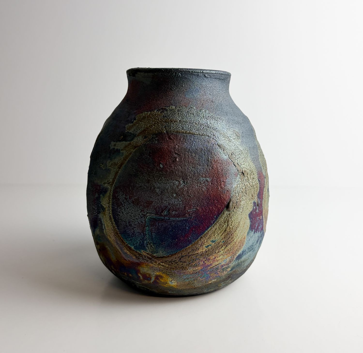 Metallic Raku Pottery Vase 5.5x6"