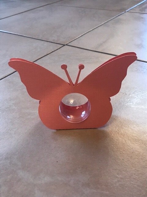 Boîte papillon (pour intégrer une boule en plexigas)