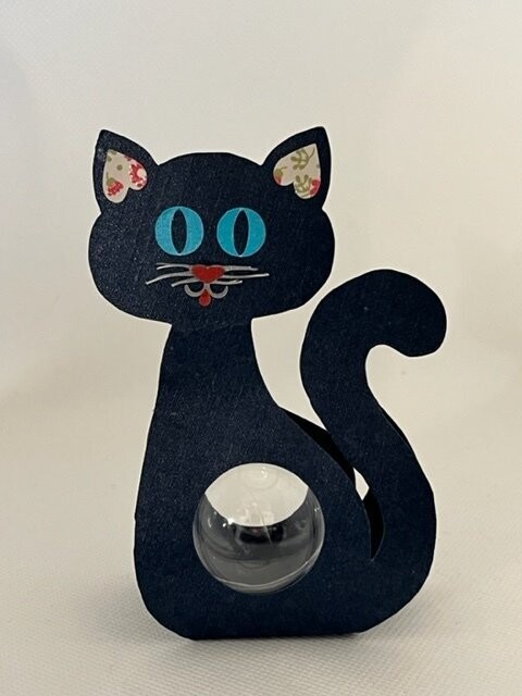 Boîte chat(pour intégrer une boule en plexigas)
