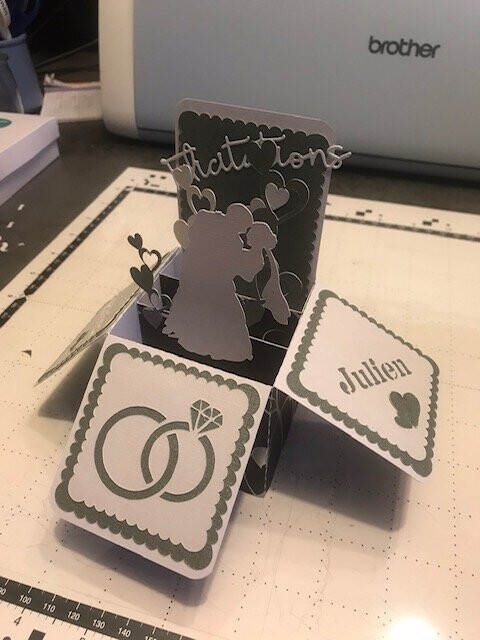 Carte à explosion Mariage