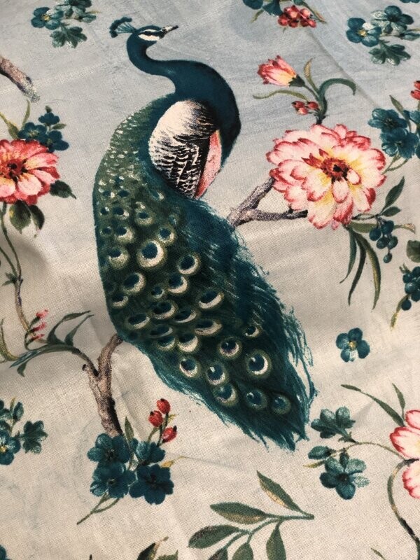 Peacock Chem Throw