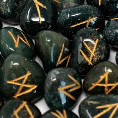Runes Stone Set in Pouch - Bloodstone