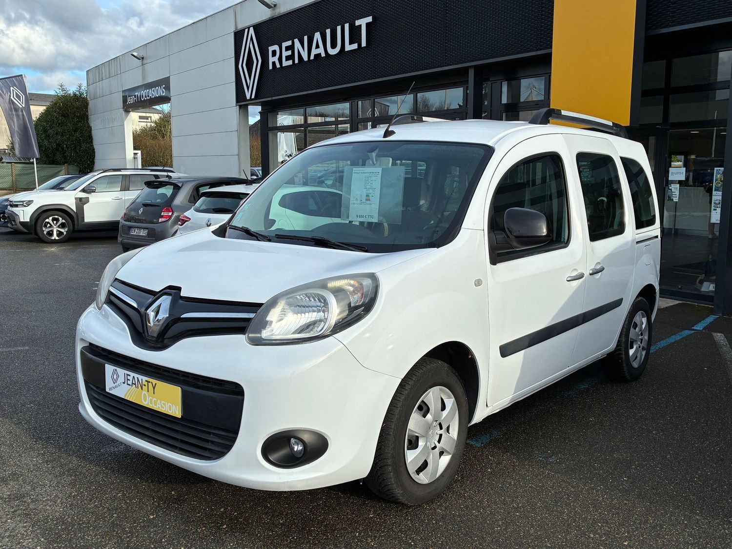 KANGOO II VP 5 PLACES  LIMITED DCI 90