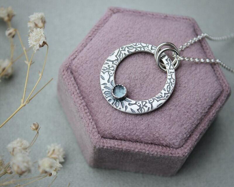 Aquamarine & Sterling Silver Oval Pendant Necklace