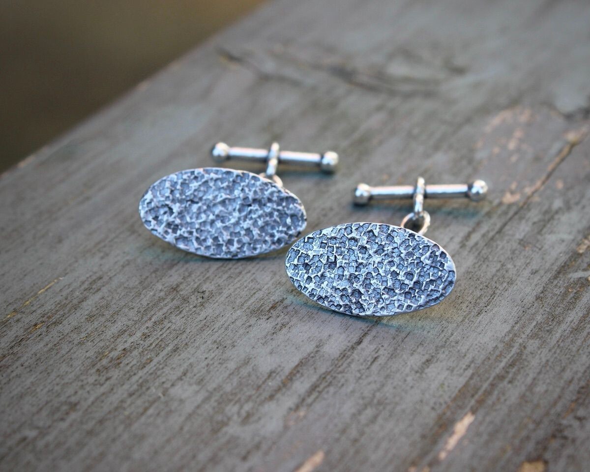 Textured Silver Oval-Shaped Chain & Bar Cufflinks