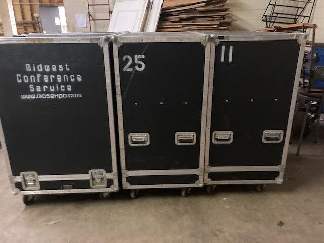 Exhibition shipping cases