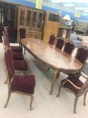 Gorgeous Table and 10 Chairs