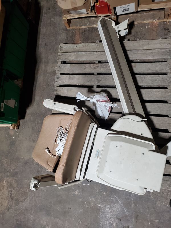 3 step stair lift chair